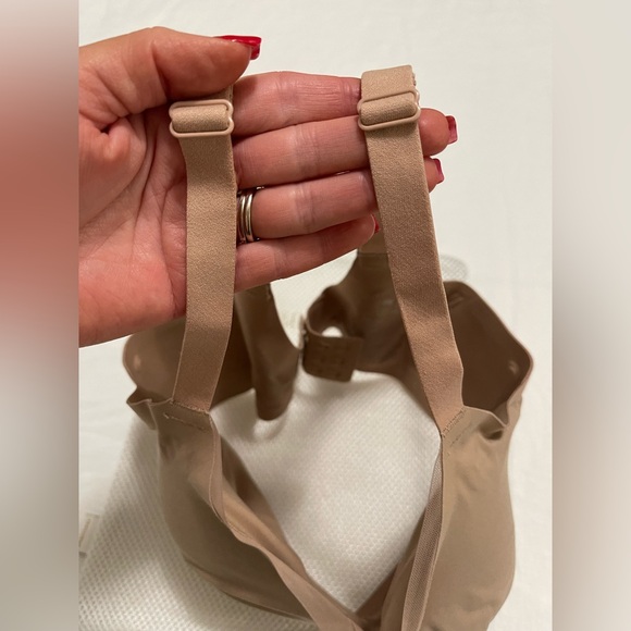 GENTLY WORN HONEYLOVE CROSSOVER BRA SIZE SMALL - Picture 8 of 10